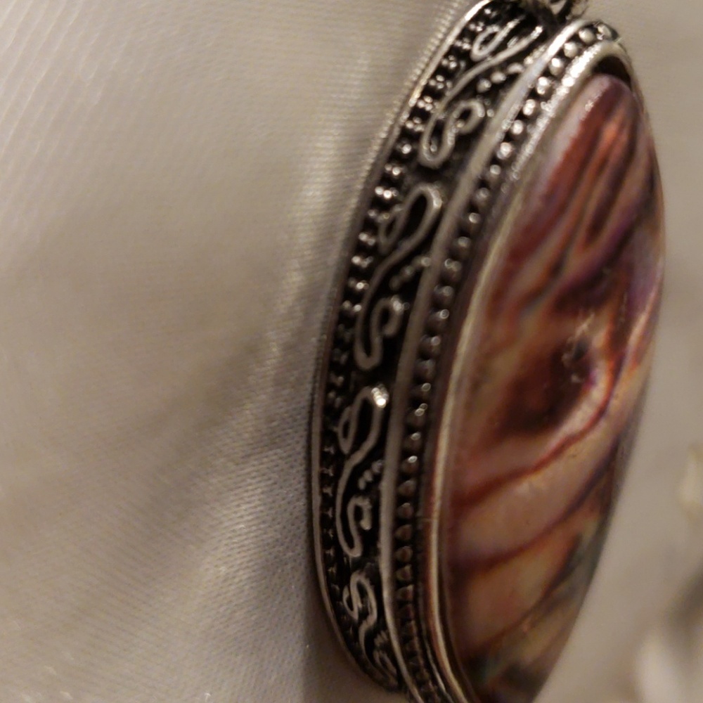 Necklace - Picture 2 of 4